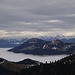 Hochsalwand: Blick über den Brünnstein und Brünnsteinschanze zu Großglockner und Großvenediger