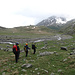 Die Senke der Alpe di Quarnei, die gleichnamige Hütte im Hintergrund