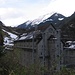 La centrale di Amsteg in stile elettro gotico.