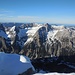 Die Nördliche Karwendelkette zeigt sich vom Gipfel auch sehr schön.