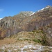 L'arrivo sulla dorsale della Cola Teu nei pressi dell'Alpe Pianezza: poche baite sparse, di cui rimangono solo i muri perimetrali. In questo punto il percorso si ricongiunge con quello fatto in primavera.