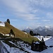 auf dem Alpgebiet Vorderstocke - mit Ausblick zur Niesen-Kette