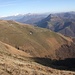 Scendendo verso la stazione di Bellavista : vista su Alpe Genor, Nadigh, Sasso Gordona