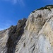 Abstieg: Blick vom oberen Teil des Südcouloirs in Richtung Gipfel