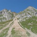 Die berühmte "Rote Rinne" - eine bekannte Steilabfahrt vom Eisenerzer Reichenstein, im Sommer eine unscheinbare Schotterrinne