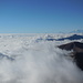 il Massiccio del Monte Rosa, attorniato da un mare di nuvole