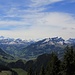 Fantastische Aussicht von der Farnere bis zu den Berner Alpen.