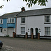 Die Häuser Quay Cottage und Quay Road 1 am Town Quay in Lymington.