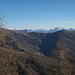 das hintere Val Colla mit Bogno (unten) und dem Passo San Lucio darüber