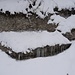 ... und einer Eiszapfen-Nagelfuhschicht vorbei ...