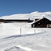 <b>Lüschalp (1977 m).<br />Raggiunto il grande chalet adibito a ristorante, mi immetto sull’ampia pista di sci, fino alla stazione a monte della sciovia (2161 m). </b>