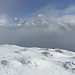 auf dem Gipfel: für kurze Zeit lichtet sich der Nebel