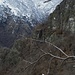 La dorsale rocciosa tra Velina e la Val Manau