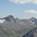 Das Ziel für den nächsten Tag im Blick: Krone (3187 m), rechts daneben das Kronenjoch. Am rechten Bildrand der Piz Tasna (3179 m)