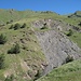 bei bestem Wetter - die Hänge nördlich des Eptschik-Baches. Es ist der Bergzug Chrebet Kandeleljar, der bis 3400 m Höhe aufweist.