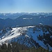 Über Ascherjoch und Köglhörndl schaut man bis in die Zillertaler Alpen.
