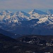 Das Panorama vom Monte San Giorgio mit Sicht auf östlichen Walliser-4000er, fotografiert im Zoom:<br /><br />Links sind Täschhorn (4490,9m), Dom (4545,4m) und Nadelhorn (4327,1m), in der Mitte Pizzo d'Andolla (3653,6m) und Weissmies (4017m) und rechts das Lagginhorn (4010m) und Fletschhorn (3985m).