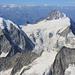 Gipfelaussicht vom Aletschhorn (4193m) auf zwei weitere Wunschberge: Nesthorn (3821m) und Bietschhorn (3934m).<br /><br />Vor dem Bietschhorn ist das Breithorn (3785m).