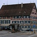 Das Gasthaus Adler in Ermatingen (397m) stammt aus dem 16. Jahrhundert.