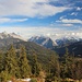 Blick nach Norden zu den Ahrnspitzen, rechts das Karwendel