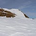 Herbst und Winter wechseln sich ab im Zustieg zum Hochmatt Vorgipfel P.2124m.<br /><br />Rechts im Hintergrund ist der Cheval Blanc (2147m).