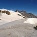Blick vom Feechopf 3888m zum Alphubel 4206m mit seiner Eisnase (links) und Normalroute (rechts herum)