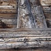 wettergegerbtes (Hütten)-Holz