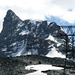 Rückblick (von der Mittelstation Trockener Steg) auf die höchstgelegene Bahnstation Europas im Klein Matterhorn.