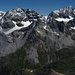 qui in val Zebrù vi è ubicato il rifugio V° Alpini m.2877 è visibile sotto  il 2° ghiacciaio partendo da sinistra