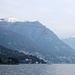 Colmegnone dal lungolago di Como. Traccia rossa il sentiero normale dai Monti di Carate alla vetta, traccia azzurra la discesa ai Monti di Torriggia e traccia gialla la cresta percorsa
