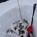 ... unseres praktisches Einsatzes:<br />Ausgrabungsübung und Schneedeckenbestimmung ...