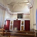 Das Innere der Kirche Niva - speziell sind die beiden Ikonen beim Altar