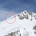 <b>Nove scialpinisti stanno raggiungendo la vetta del Chüebodenhorn.</b>