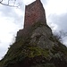 ... zum Château St-Ulrich;
markant ragt der gut erhaltene Turm auf