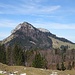 Bei der Rabeneggalm: Blick zu Kitzstein und   [peak33136 Wasserwand]