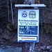 Besonders in der Zwischensaison immer brandaktuell: die Info der Kirchsteinhütte am Wanderparkplatz. Ich versteh`s bloß nicht ganz..