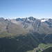 Blick über Sulden hinweg u.a. zur Vertainspitze 3545 m, die kürzlich von [u budget5] bestiegen wurde <br />[http://www.hikr.org/tour/post15754.html]