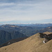 im Westen der Monte Generoso und das Valle d´Intelvi<br />in der Ferne der Monte Rosa und die hohen Walliser