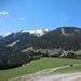 Auf der anderen Seite des Tannheimer Tals liegt das ebenfalls idyllische Rauth, Startpunkt für die allseits beliebte Krinnenspitze...