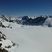 Gipfelpanorama NE: über dem Glacier de Panossière links Combin de Bovèire und Combin de Corbassière, rechts Le Pleureur und Tournelon Blanc, darüber links Berner Alpen, rechts u.a. Weisshorn und Dent Blanche