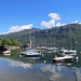 Kleiner Yachthafen im Ortsteil Pescallo. Diesen schönen Blick hat man auf der Terrasse vom Ristorante La Pergola