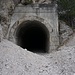 Tunnel auf der Strasse zum Monte Nebria