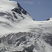 Blick von der Tierberglihütte, die unmittelbar am Gletscherabbruch steht, auf den Weg zum Vordertierberg