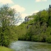 Der Rocher du Singe überblickt den Hochwasser führenden Doubs