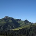 schöner Südblick zum Glatthorn (2134 m) oberhalb Faschina