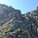 Die ersten Meter des Aufstiegs vom Sommerbergjöchle führen durch einfaches Schrofengelände.