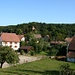 Die kleine Gemeinde Beurnevésin liegt im walderfüllten Tal der Vendline.