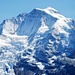 Jungfrau 4158m und gut versteckt davor das Silberhorn 3695m