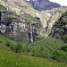 Stupenda cascata sulla destra del paese di Dandrio