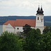 Die Abteikirche vom Kalvarienberg aus